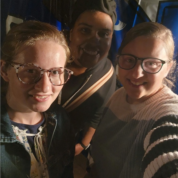 Meet your Posher, Simone - Picture 15 of 15